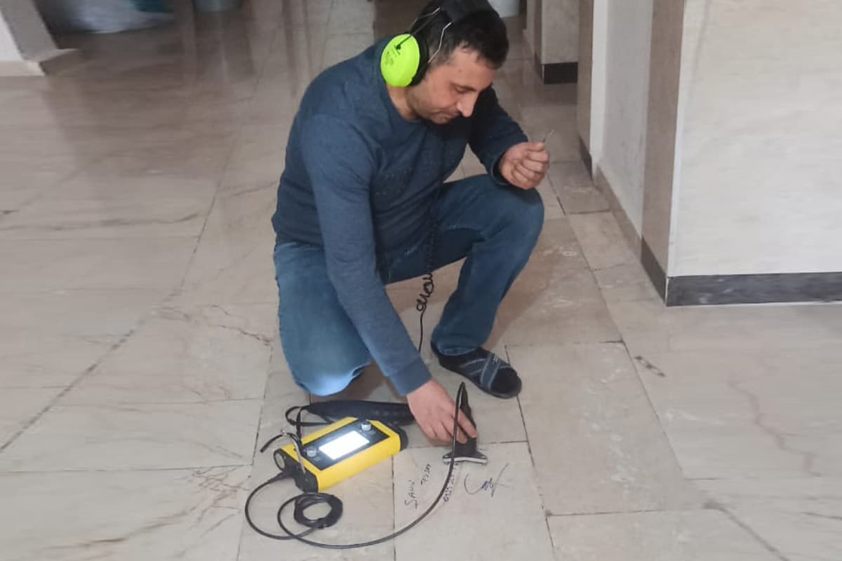 Akarsu Tesisatçısı ile Su Kaçağı Tespitinde Nokta Atışı Çözüm